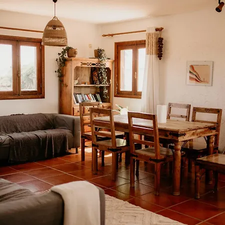 Dreamwaves Surf House Lajares Fuerteventura