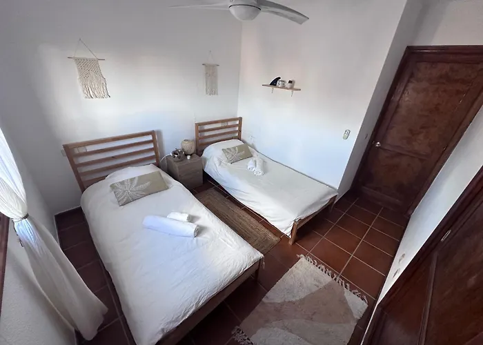 Dreamwaves Surf House Lajares Fuerteventura Casa de hóspedes *